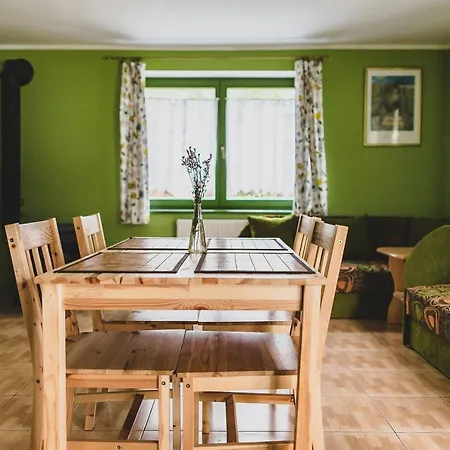 Stajnia Sarnowek Nad Jeziorem Rozany 4* Rozajny Wielkie