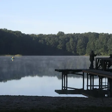 Stajnia Sarnowek Nad Jeziorem Rozany