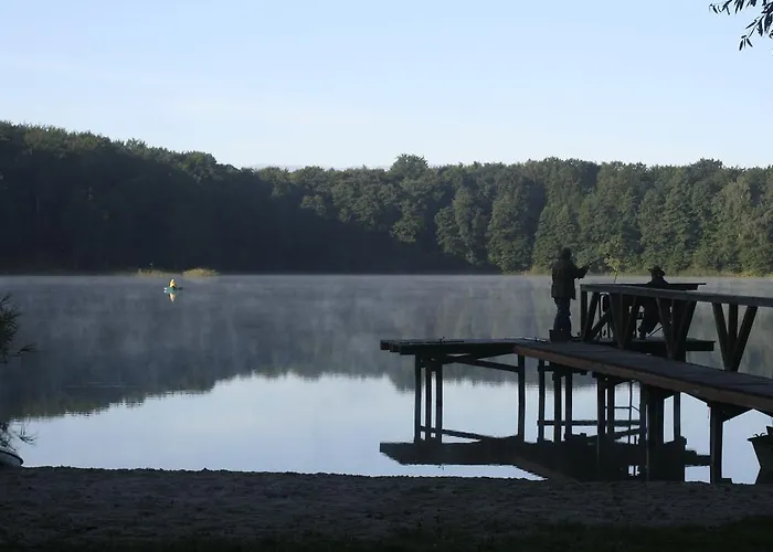 Stajnia Sarnowek Nad Jeziorem Rozany